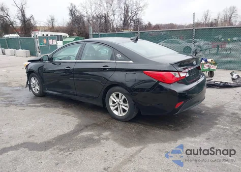 2014 Hyundai Sonata Gls z USA, uszkodzony, nr VIN 5NPEB4AC6EH946906